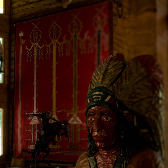 Wooden statue of Chief Sitting Bull