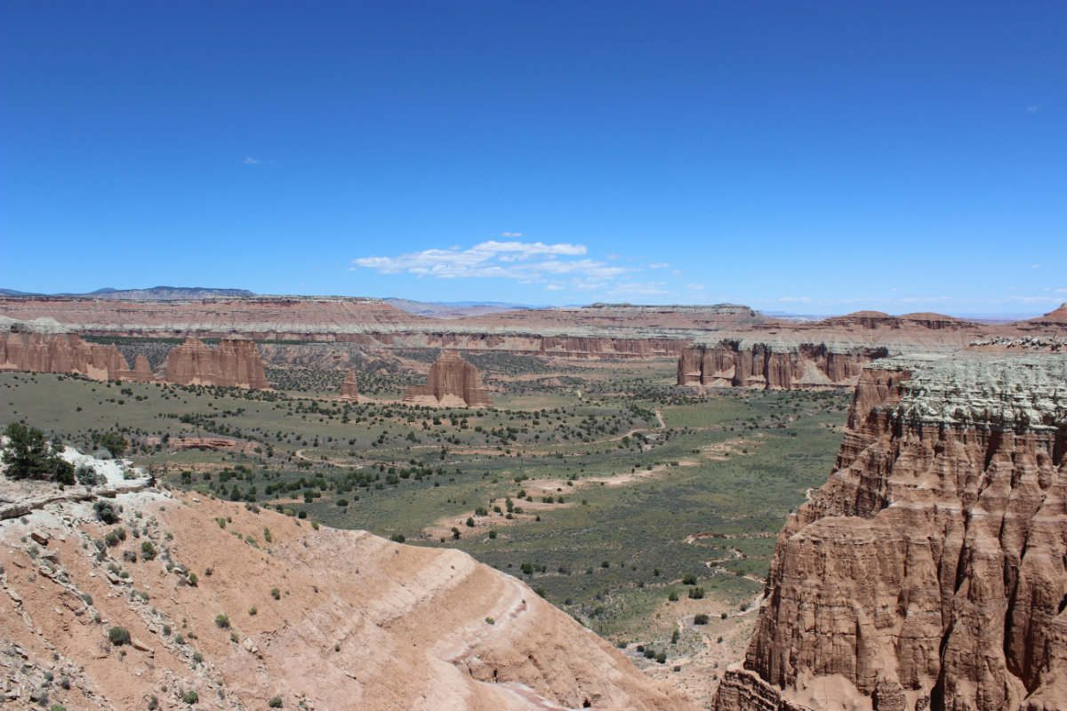 Looking at another overlook into Cathedral Valley