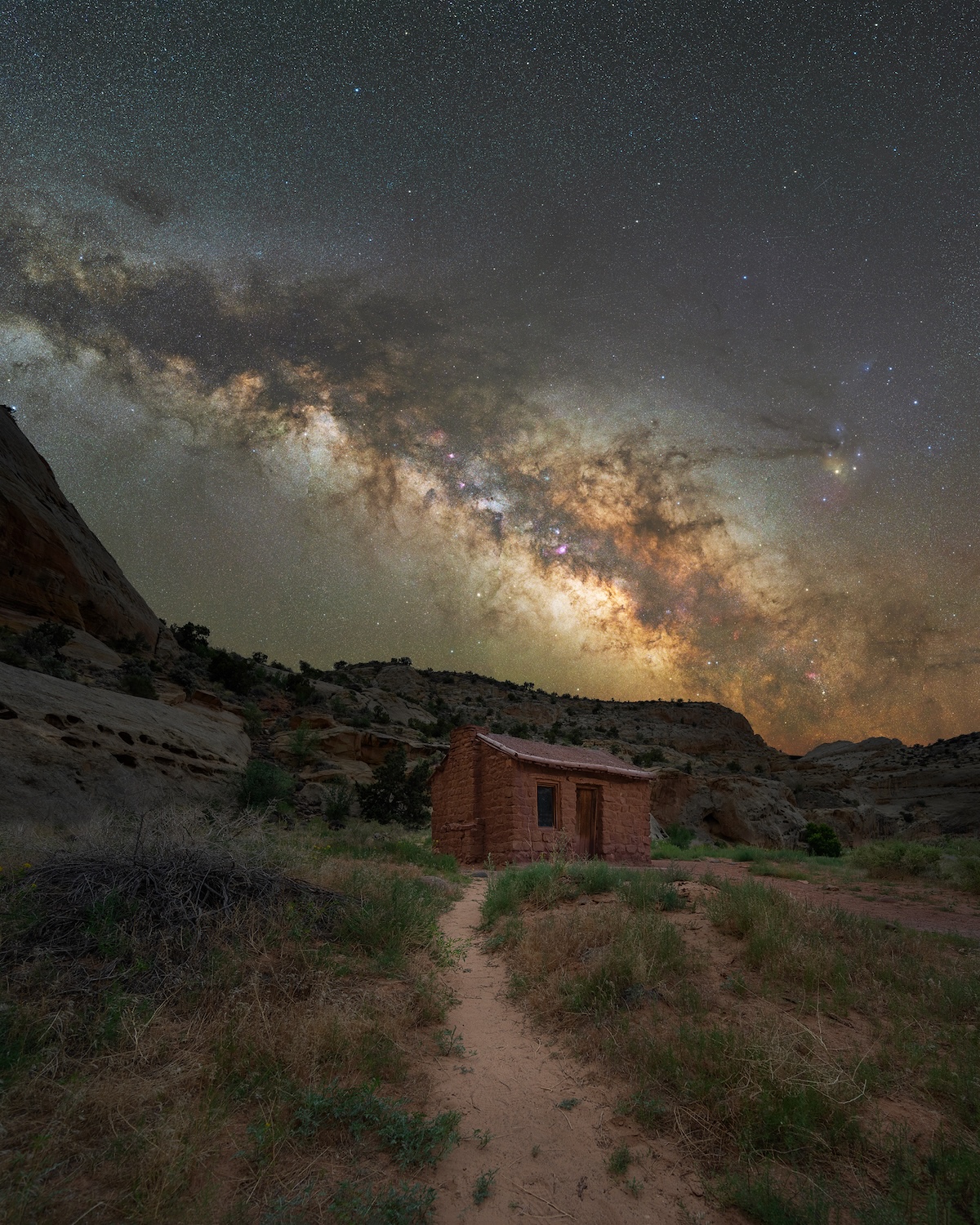 Milky Way arching over Capitol Reef formations
